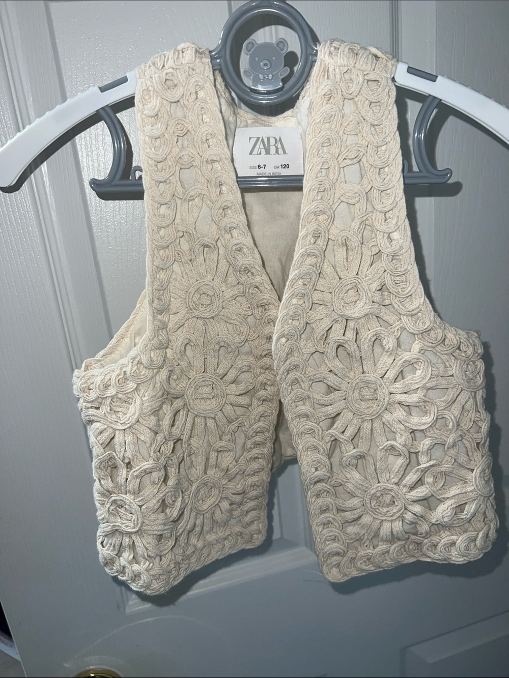 Zara Girls Floral Crochet Vest Size 6-7 Cream Boho Cottagecore - Picture 1 of 5